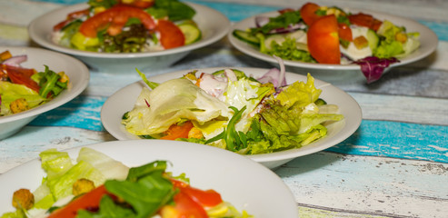 Salatbeilage im Restaurant
