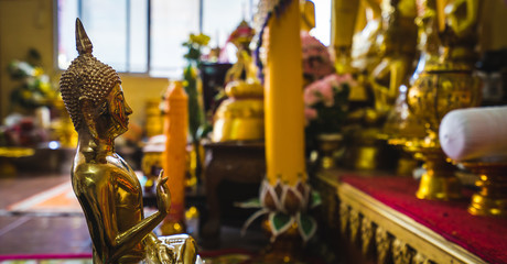 The golden Buddha statue