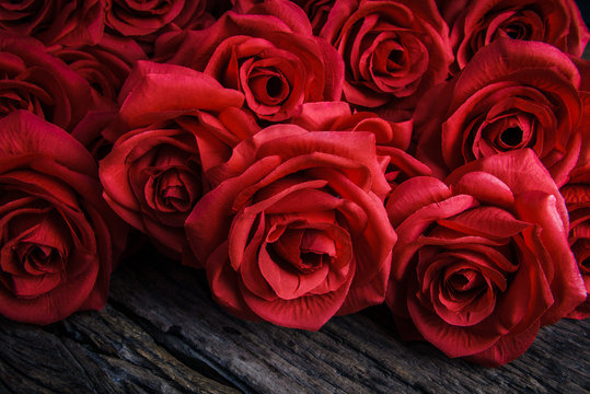Red Roses on old wooden board, Valentines Day
