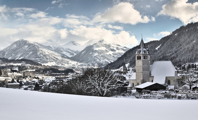 Blick auf Kitzbühel (Tirol) - Winter