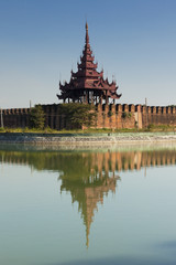 Fototapeta na wymiar Guard tower in Burma's old capital Mandalay 