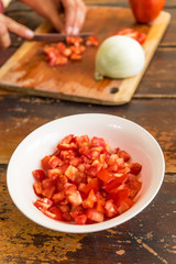 Tomates partidos en trozos, para hacer recetas