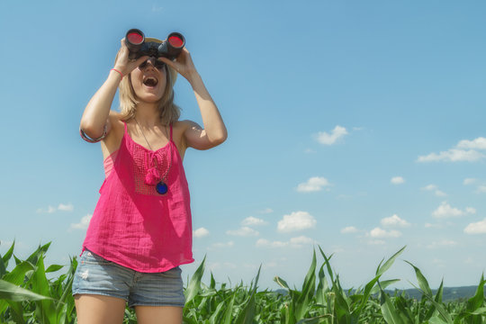 รูปภาพObserving – เลือกดูภาพถ่ายสต็อก เวกเตอร์ และวิดีโอ816,024 | Adobe ...