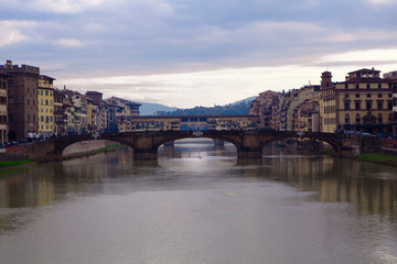 Obraz premium paesaggio ponte firenze