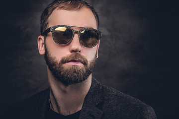 Fototapeta premium Bearded male in sunglasses.