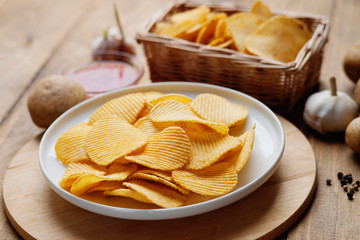 Crispy potato chips, potato and sauce 
