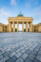 Obraz premium Brama Brandenburska o wschodzie słońca, Berlin, Niemcy