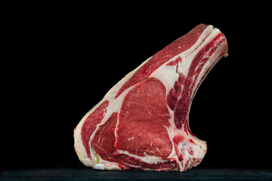 Chulet&oacute;n de ternera, carne roja para disfrutar de una buena comida