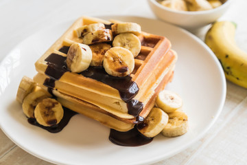 Obraz na płótnie Canvas banana waffle with chocolate