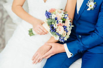 Obraz na płótnie Canvas Close view of beautiful colorful wedding bouquet
