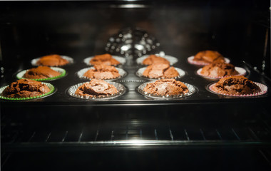 Baked muffins through oven glass