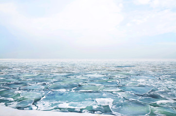 Fototapeta na wymiar frozen cold sea