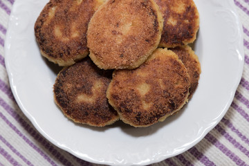 Vegetable cutlets / fritter / cackes