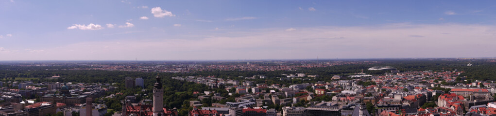 Fototapeta na wymiar Panorama der Stadt Leipzig