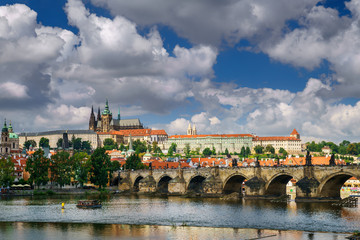 Obraz premium view on St.Vitus cathedral and Charles bridge, Prague, Czech republic