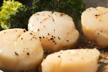 ホタテのバター焼き