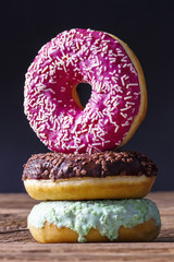 Glazed doughnuts composition