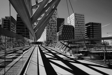 B/W image of Akrobaten pedestrian bridge in Oslo, Norway