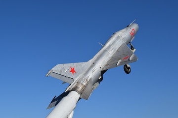 Monument to the fighter aircraft.