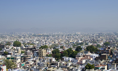Fototapeta na wymiar The city of Udaipur in India the top view 