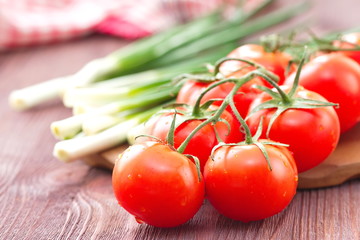 Fresh tomatoes and spring onion