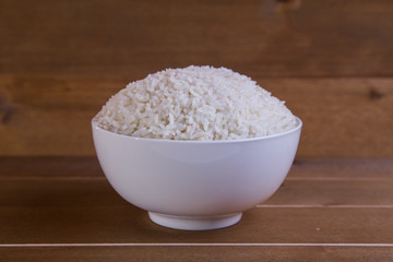 Obraz na płótnie Canvas boiled rice in white bowl