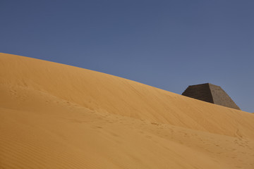 Fototapeta na wymiar Meroe, Pyramids, Sudan