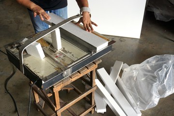 cutting foam machine