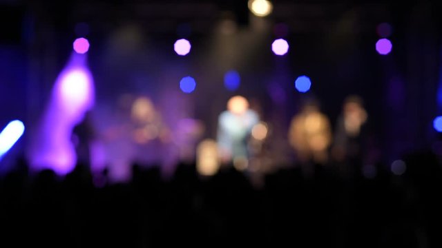 Defocus, Konzert einer Rockband mit Lichtshow.