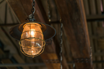 Fototapeta na wymiar vintage lamp