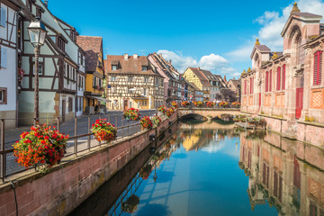 Fototapeta na wymiar Canal of Colmar town in Alscace France