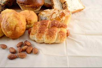 Bread with sesame almond