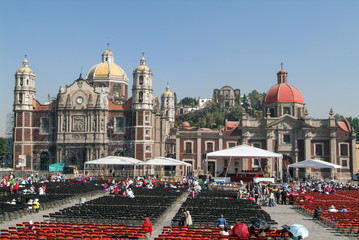 Basilica of Our Lady of Guadalupe at Mexico City, Mexico - obrazy, fototapety, plakaty
