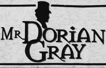Written in black  "Mr. Dorian Grey"