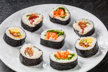 巻き寿司 Rolled sushi 