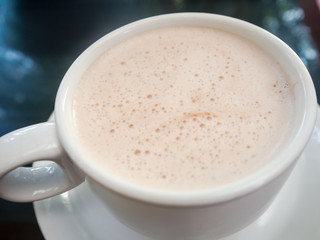 Hot chocolate is a refreshing drink.