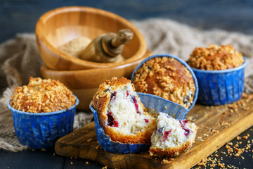 Fresh muffins with black currant.