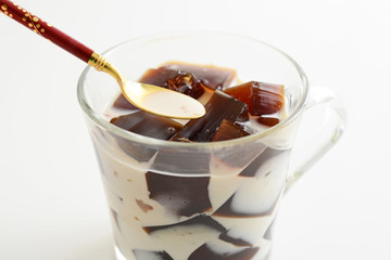 おいしそうなコーヒーゼリー 