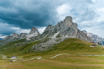 Obraz premium Scenic view of Passo Giau, Dolomites, Italy.