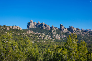 Fototapeta na wymiar The Montserrat mountains
