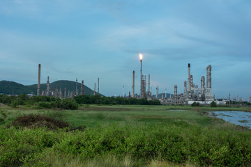 Fototapeta na wymiar Oil and Gas Refinery