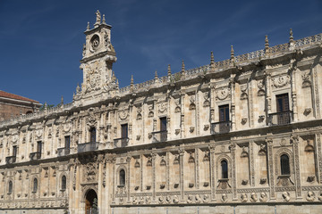 Fototapeta na wymiar Leon (Spain): San Marcos palace