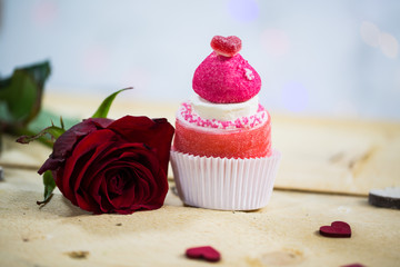 Rose mit Süßigkeiten