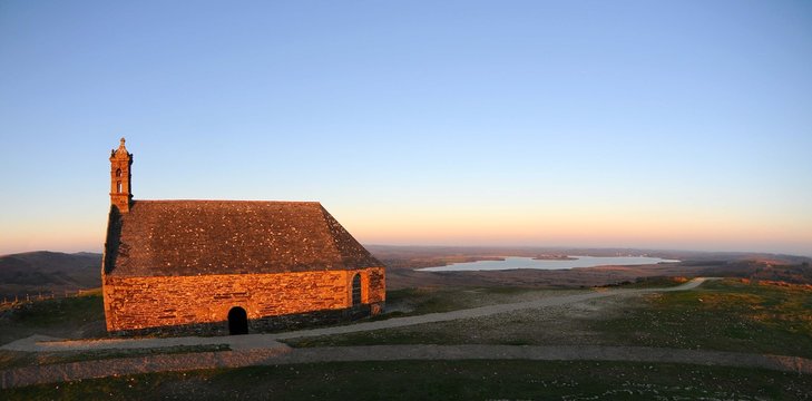 chapelle saint-michel de brasparts bretagne