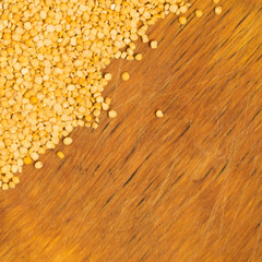 Dry Split Yellow Peas Scattered out