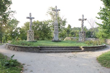 Three cross square