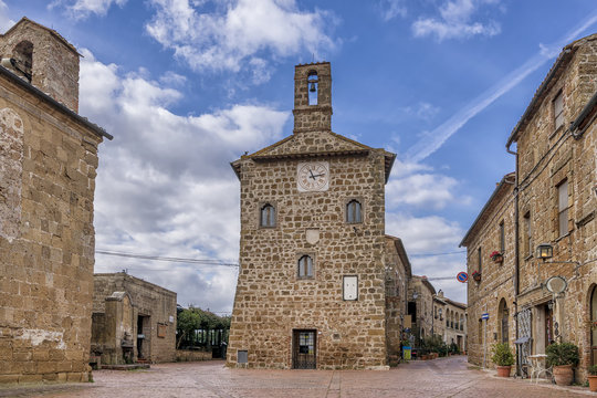 Stunning view of the Piazza del Pretorio and the Palazzo Comunale or the Archive, in the historic center of Sovana, Grosseto, Tuscany, Italy