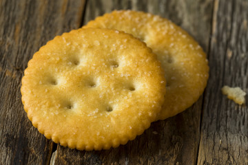 Round Salty Yellow Crackers