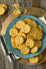 Round Salty Yellow Crackers