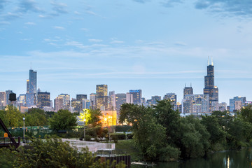 Fototapeta na wymiar Park and skyscrapers in Chicago, USA